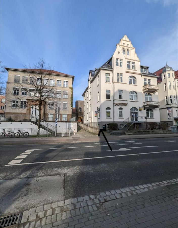 Luxurioeses Penthouse Mit Dachterrasse & Massagesessel Em-Apartments Deutschland Bielefeld Exterior photo